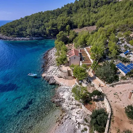 House Robinzon Sea Beauty 度假居 *