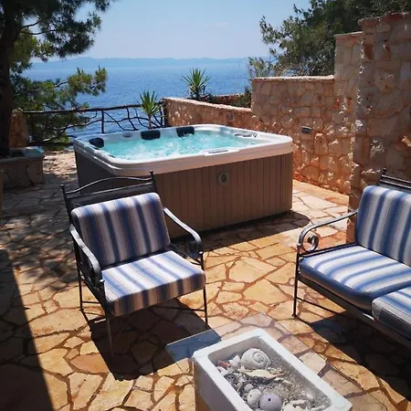 House Robinzon Sea Beauty * Zastražišće