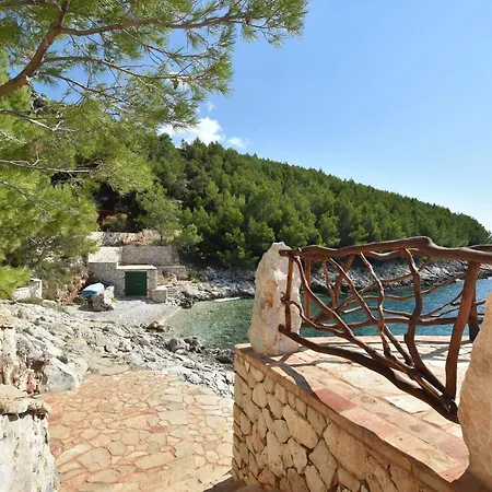 House Robinzon Sea Beauty Zastražišće